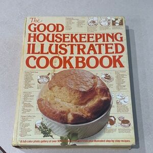 Good Housekeeping Illustrated Cookbook - Readers Digest Edition Cream Cover
